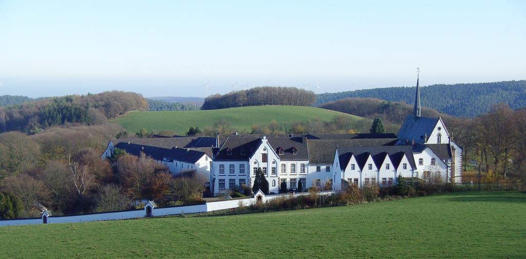Hotel Restaurant Schmidter Bauernstube Nideggen Luaran gambar